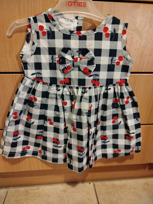 Φόρεμα για κορίτσι έως 2 ετών ελαφρώς χρησιμοποιημένο