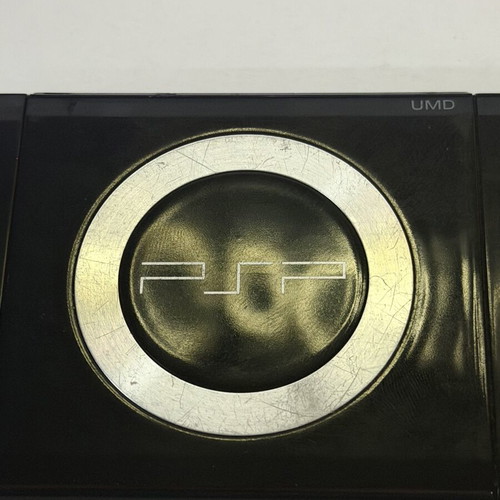 Sony PlayStation Portable PSP 2004 used with 4GB SD and game