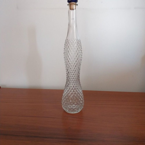 Vintage decanter 39 cm with 2 stoppers, elegant crystal style, like new