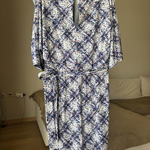 Jessica Simpson dress size M new, colorful pattern