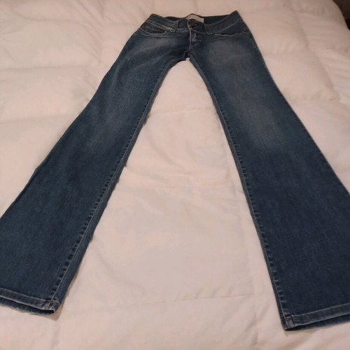 Sarah Lawrence Jean like new, low waist, blue, straight leg with slight flare