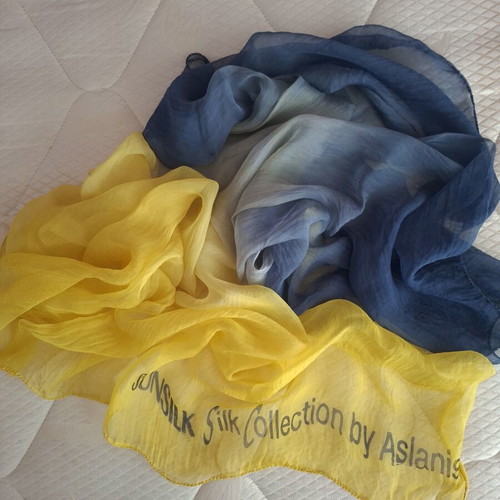 Vintage Sunsilk Silk Collection by Aslanis pareo like new