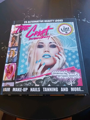 The Craft DIY Hair&Beauty βιβλίο σαν καινούργιο