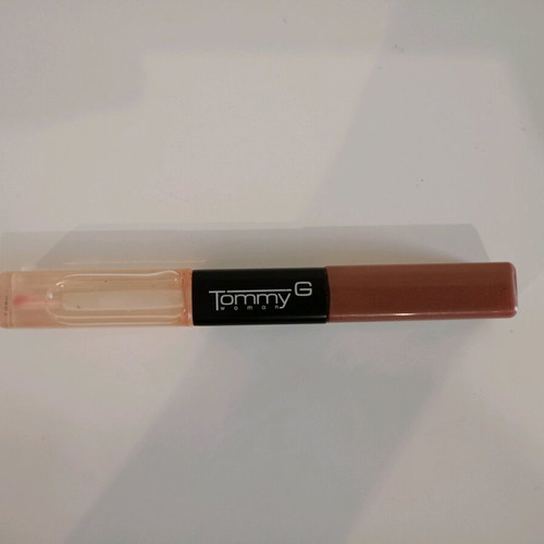 Lip Gloss Erre Due and Tommy G used