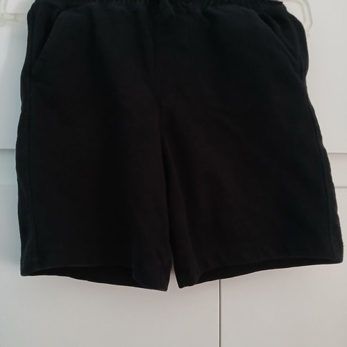 Zara shorts used, black, size 8 years