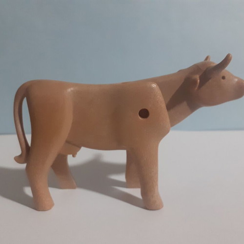 Playmobil Cow A28 like new