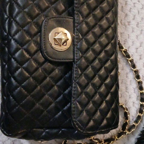 Pierro Accessories crossbody bag like new, black and gold