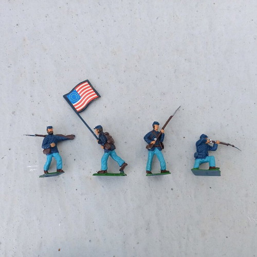 Plastic soldiers South Americans like new, unused