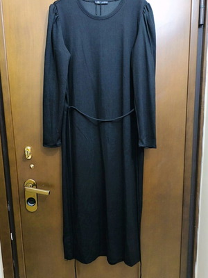 Zara midi crepe dress with belt like new, size L