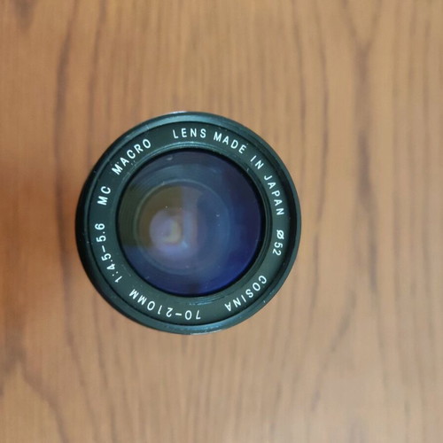 Super Cosina 70-210mm MC Macro camera lens like new