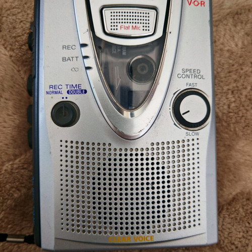 Sony cassette voice recorder TCM-400DV used, functional