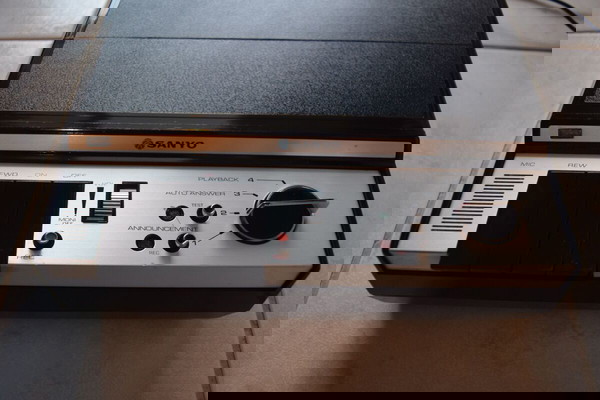 Αυτόματος τηλεφωνητής SANYO MODEL M-139D4. Vintage