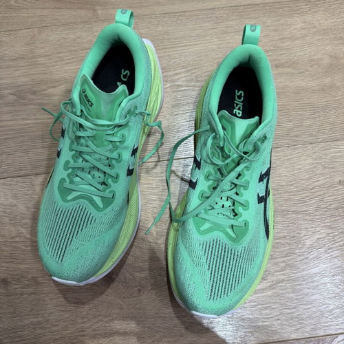 Asics Superblast 2 Ekiden running shoes, size 46, green
