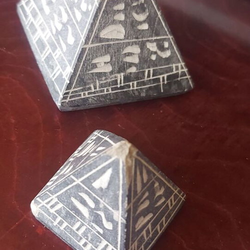 Decorative pyramids from Egypt used, set of 2 stone pieces