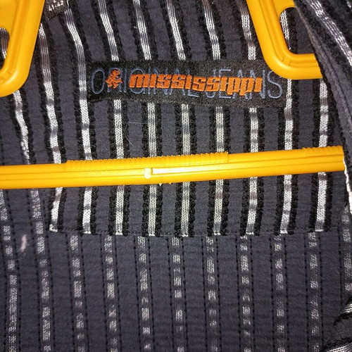 Mississippi men's shirt Large black with silver stripes
