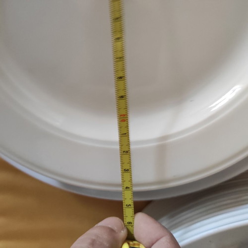 Lubiana large porcelain restaurant plates like new, 25 cm, pack of 17