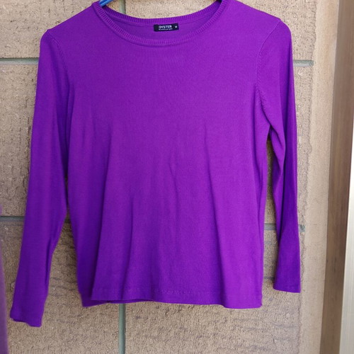 Oyster purple thin women's sweater, size M