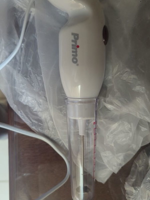 Ηλεκτρικός αναδευτήρας χειρός μεταχειρισμένος για ροφήματα