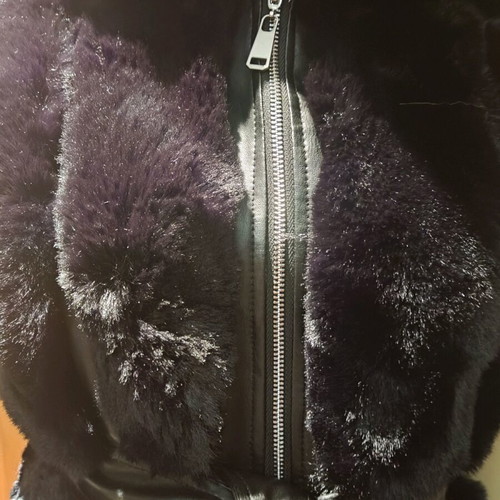Faux fur γιλέκο με ζώνη και κουκούλα Celestino νέο, μέγεθος Μ