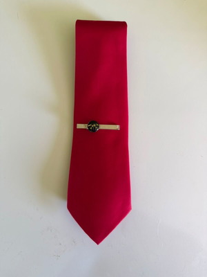 Hitman 47 Blood Red Tie and Tie Clip new