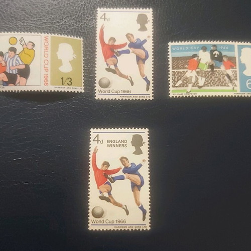 Foreign country stamps new, complete sets, unmounted mint