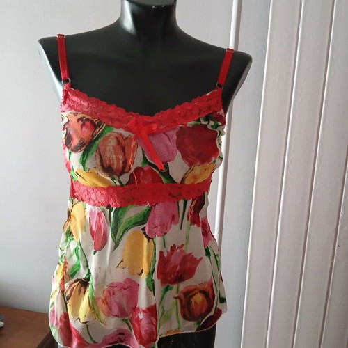Summer blouse like new with floral design, size S