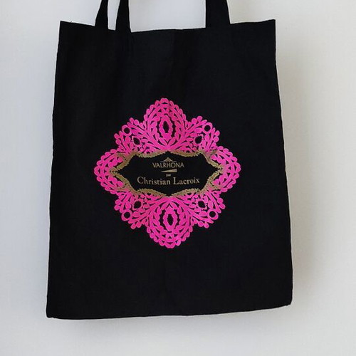 Fabric shoulder bag like new, black with print