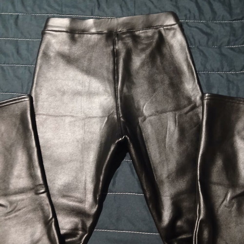 Leather-look leggings with winter lining, black
