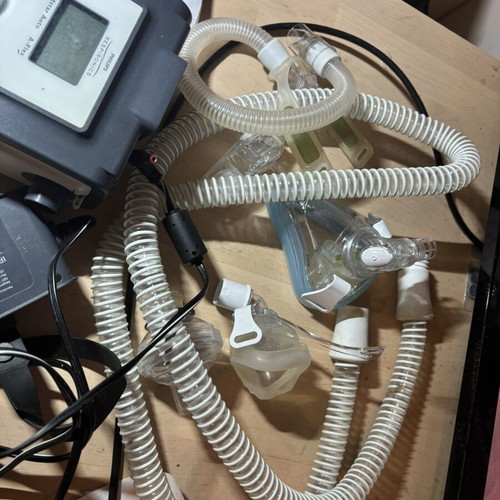 Philips Respironics REMstar Auto A-Flex CPAP like new with mask and tubing