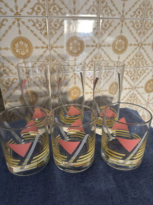 Glass set 3 tall and 3 short glasses like new
