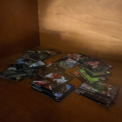 Sticker cards football players and teams like new, 70 pieces
