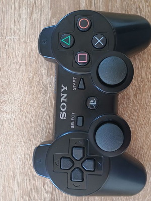 PS3 controller like new, tested and working