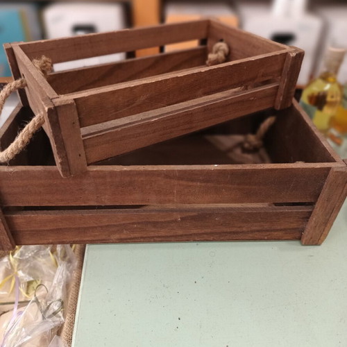 Wicker baskets new, set with various sizes and packaging materials