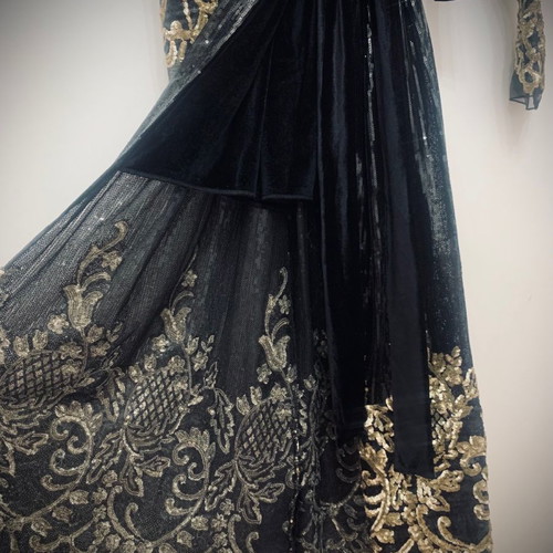 Nidodileda sequin limited collection dress brand new, size S