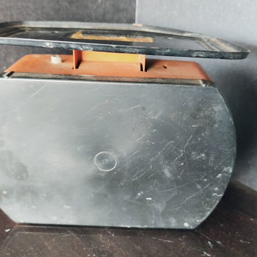 Vintage metal analog kitchen scale 10 kg used, orange