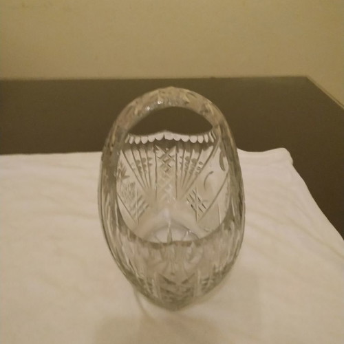 Glass vintage fondue bowl like new, basket-shaped