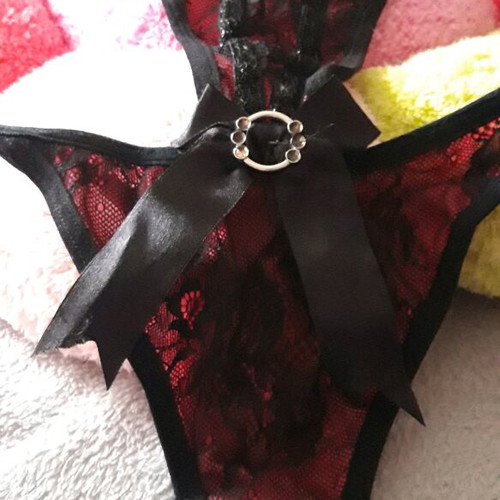 Sensual bodysuit like new, black and red lace with bows