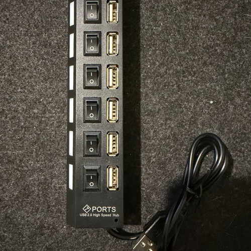 USB Hub 7-Port USB 2.0 with Independent Switches