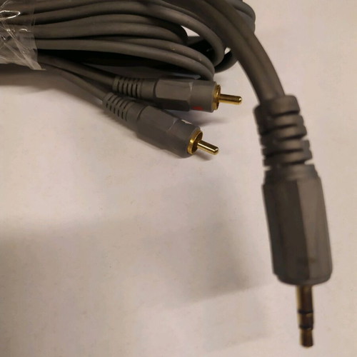 Cable 3 meters length like new