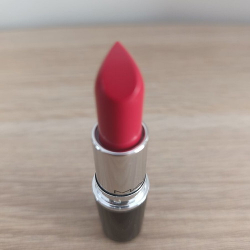 Mac Cockney Lipstick new without box