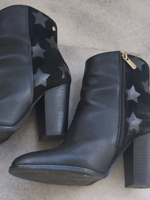 Tommy Hilfiger ankle boots used, black size 37 with star details