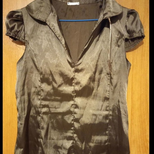 Women's satin blouse used, size S, with inner zipper