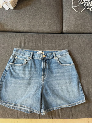 Pull & Bear blue denim shorts, size L