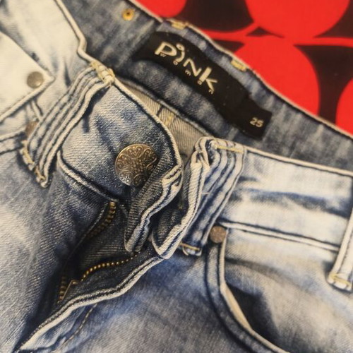 Jeans Pink Woman like new with decorative studs, size 25