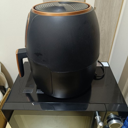 Air Fryer Euro Spin AF-40AD 1500W 4 L like new with digital touch screen