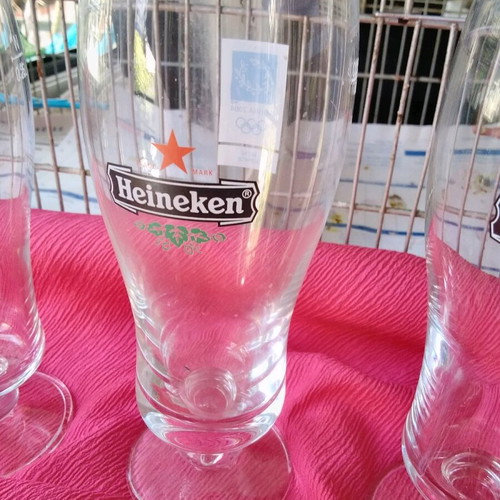 COLLECTIBLE COLUMN GLASSES WITH THIN GLASS AND THE FIVE PIECES 17 EUROS