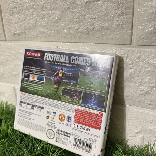 PES 2011 Pro Evolution Soccer 3D used for Nintendo 3DS