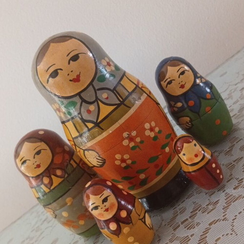 Russian handmade nesting wooden babushka set of 5 used