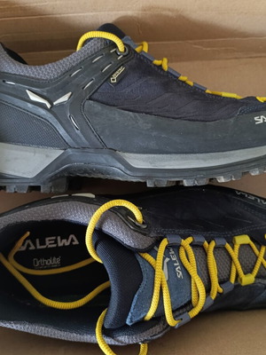 Salewa MS MTN GTX shoes like new, size 44.5, black, athletic