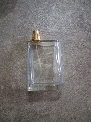 Burberry 50 ml perfume bottle like new, empty for collectors